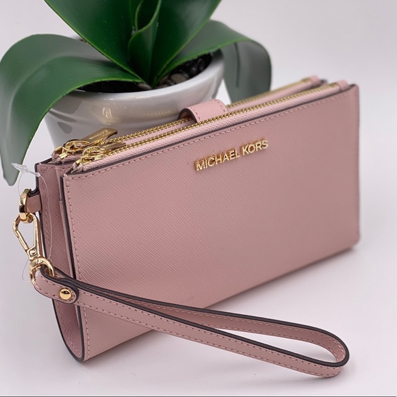 Michael Kors Handbags - Michael Kors Wallet Wristlet DoubleZip Pink